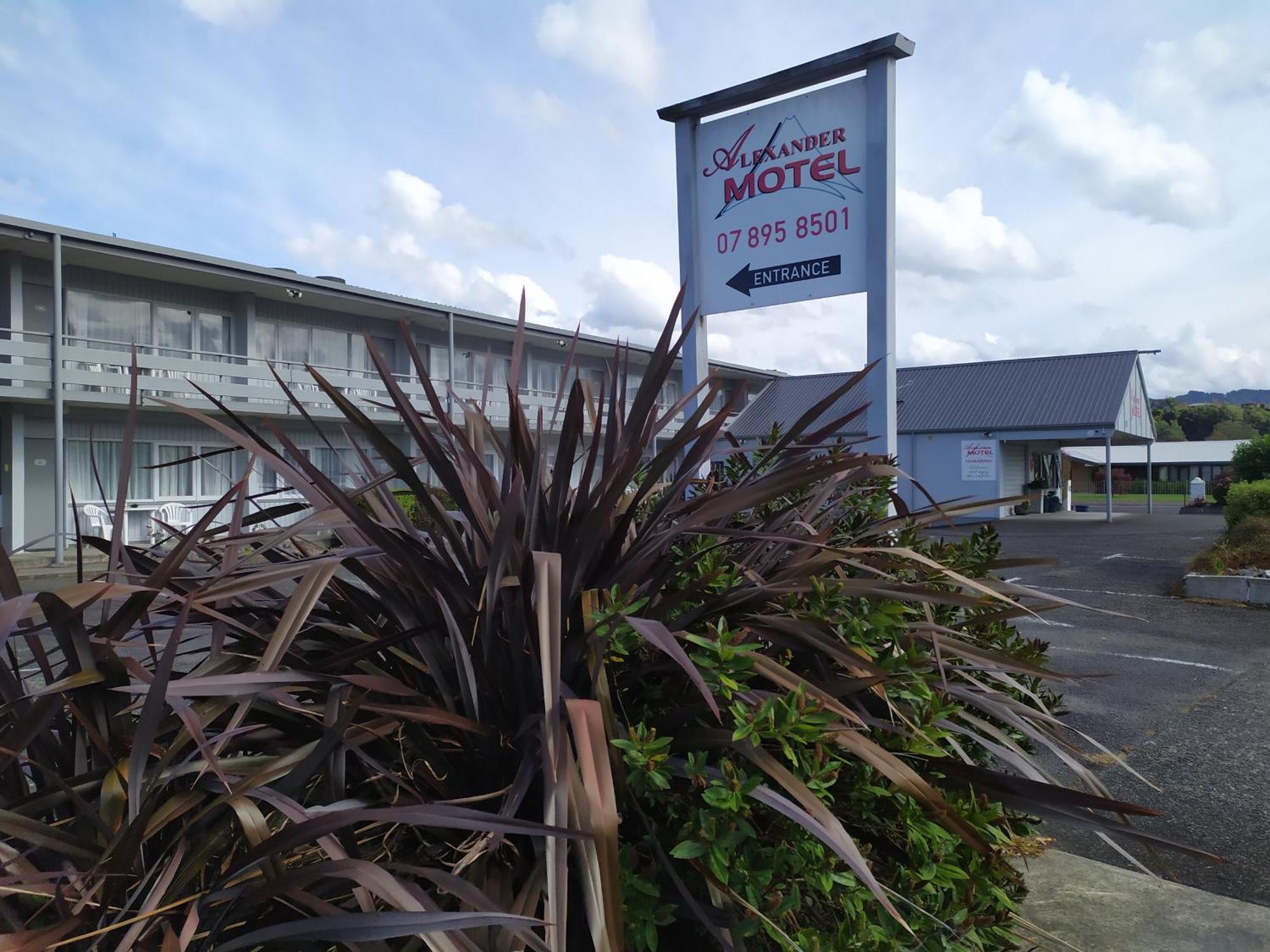 Alexander Motel Taumarunui Exterior photo